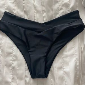 Shein crossover bikini bottoms